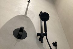 mikrocement w łazience - prysznic