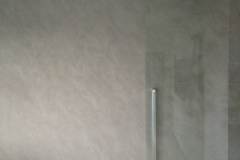 mikrocement na ścianie