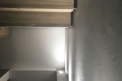 mikrocement na ścianie